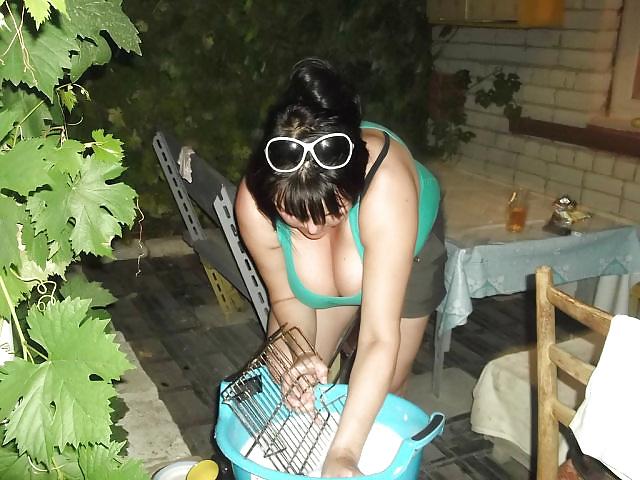 25P Busty Russian Woman 1978