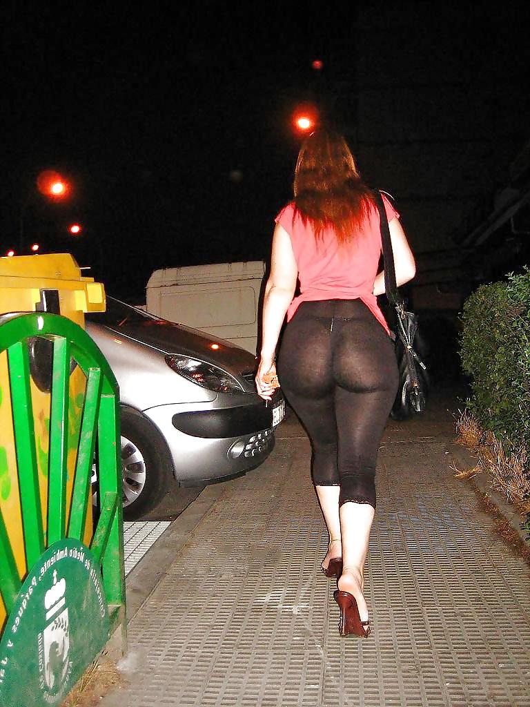 25P The Beauty of Ass 38 (Yogapants XXL)