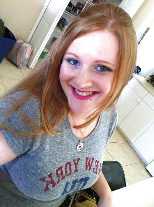 17P Hot wife Sara from Florida