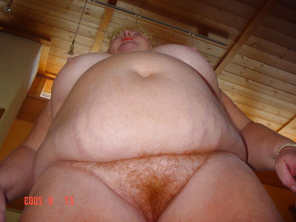 25P Goldenpussy: Old and New pix