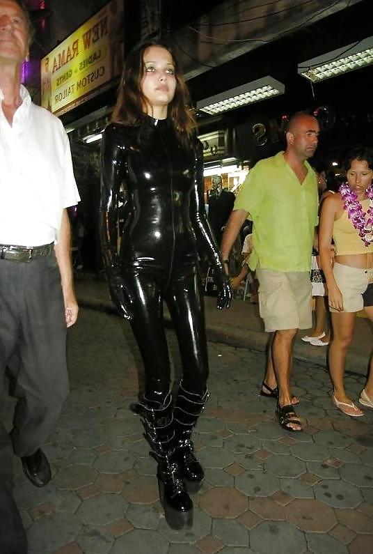 25P Some woman in latex