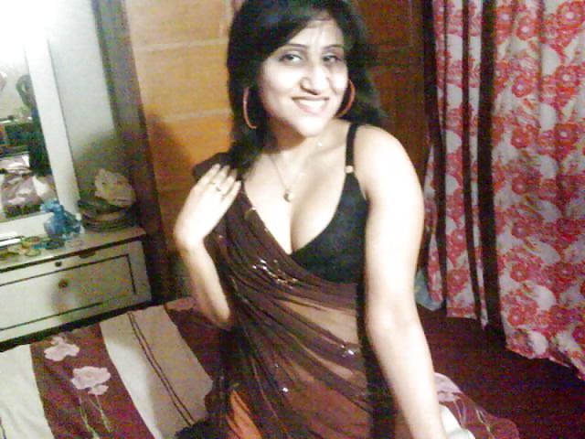 16P Desi Girl 1..4