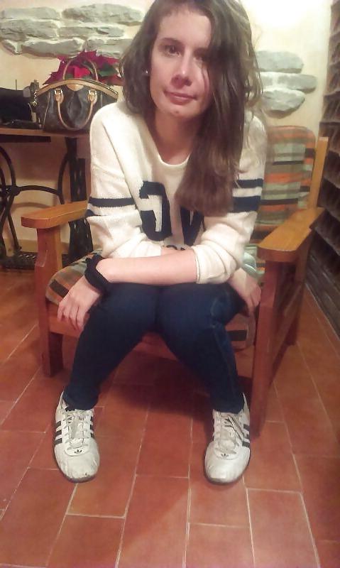 17P Nice italian chick