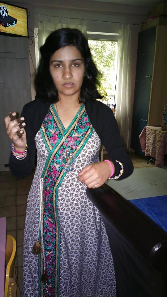 9P How would you fuck this PAKI DESI Beauty