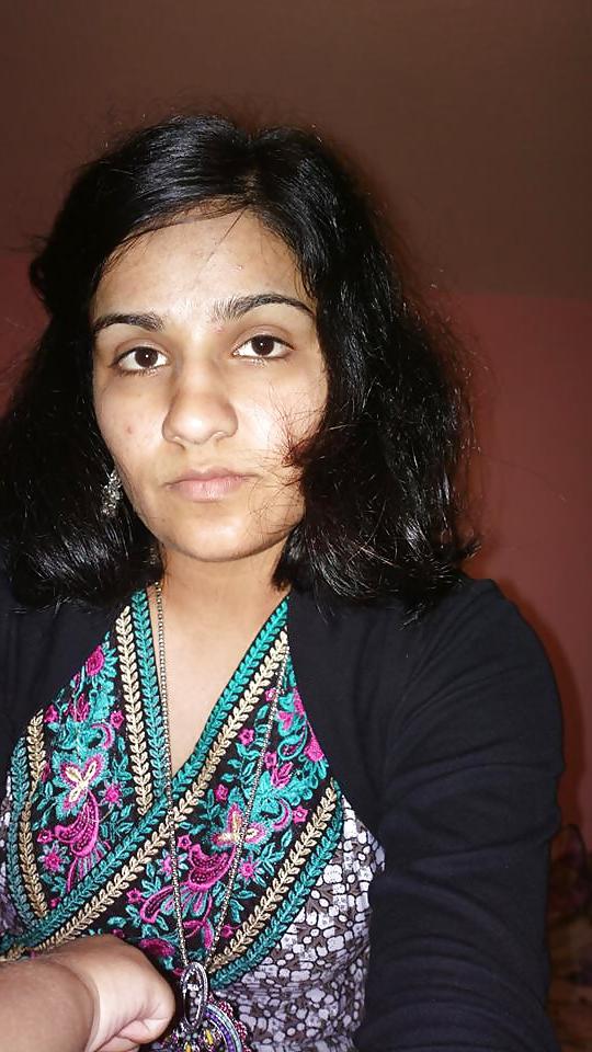 9P How would you fuck this PAKI DESI Beauty