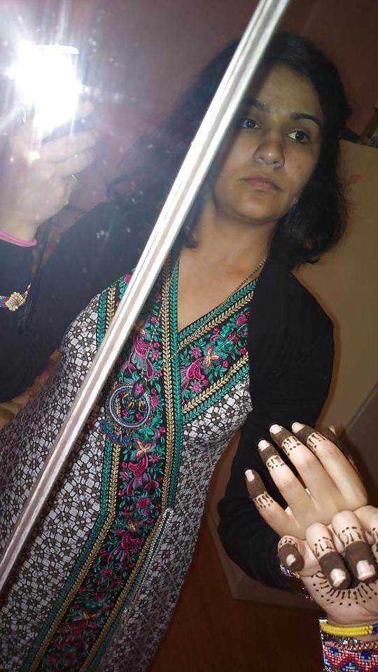 9P How would you fuck this PAKI DESI Beauty