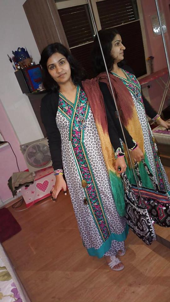 9P How would you fuck this PAKI DESI Beauty