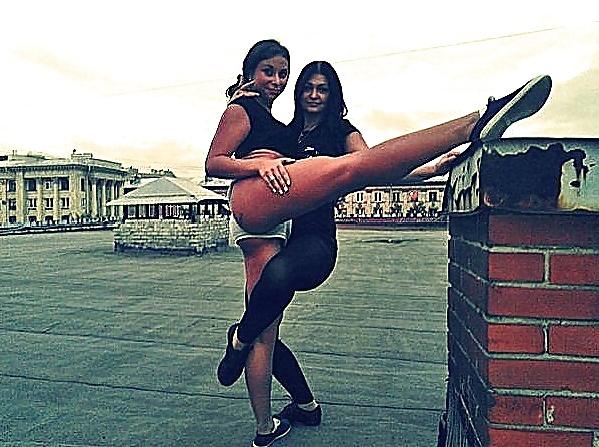 25P Russian sexy dance chick - Genrieta (She love black guy)