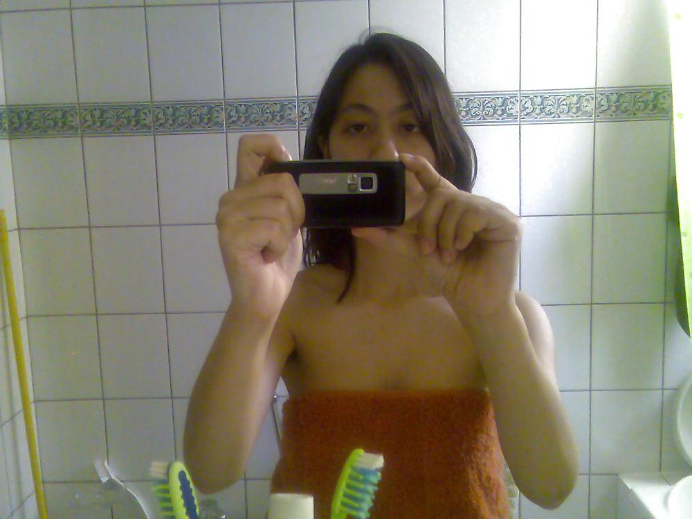 15P Desi Lahori Girl Fahmeeda