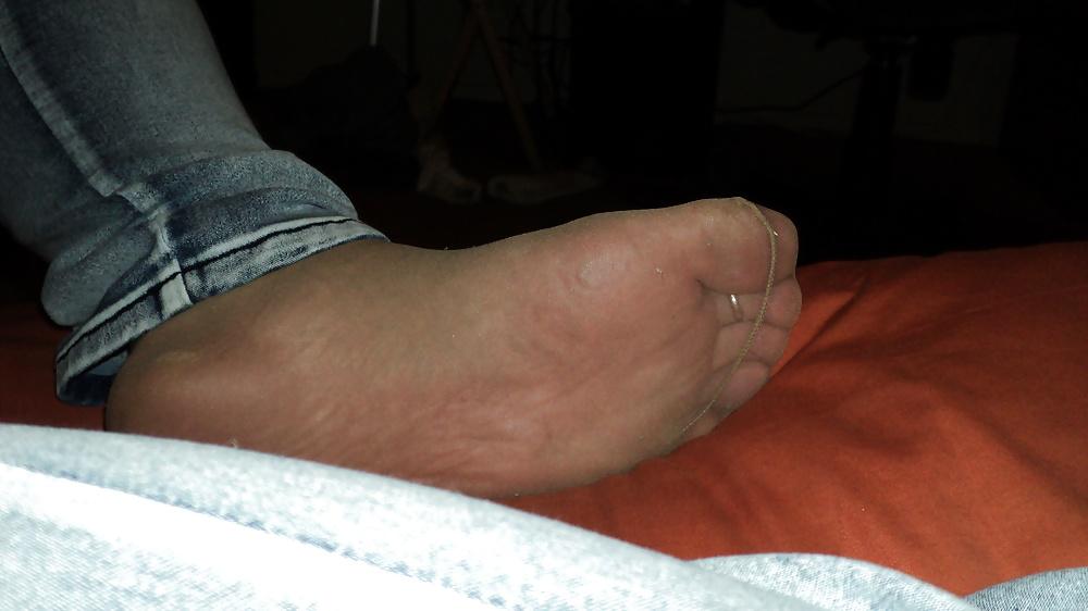 25P Soles and deep throut