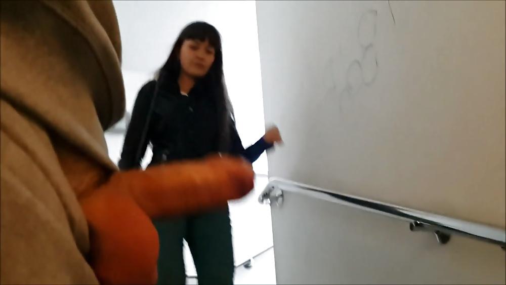 25P This me cum 