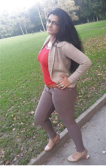 25P Paki desi slut