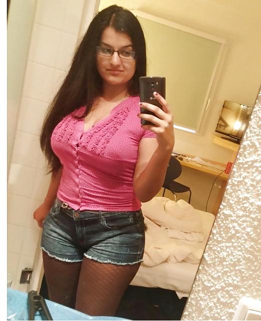 25P Paki desi slut