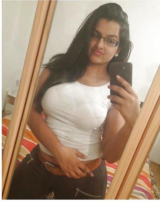 25P Paki desi slut