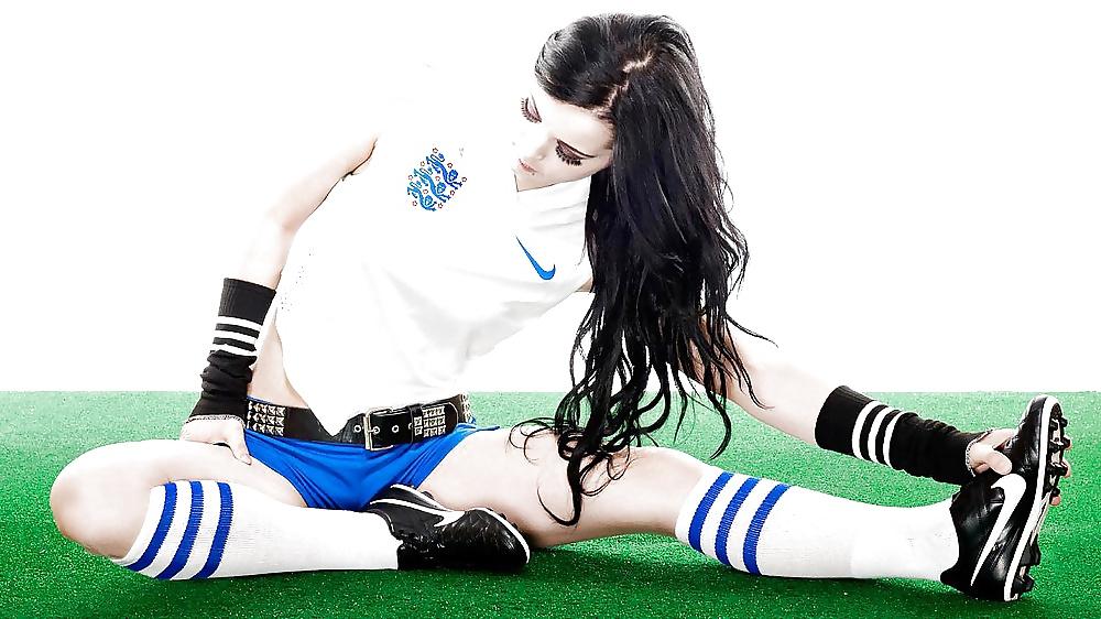 20P The Hottest Woman