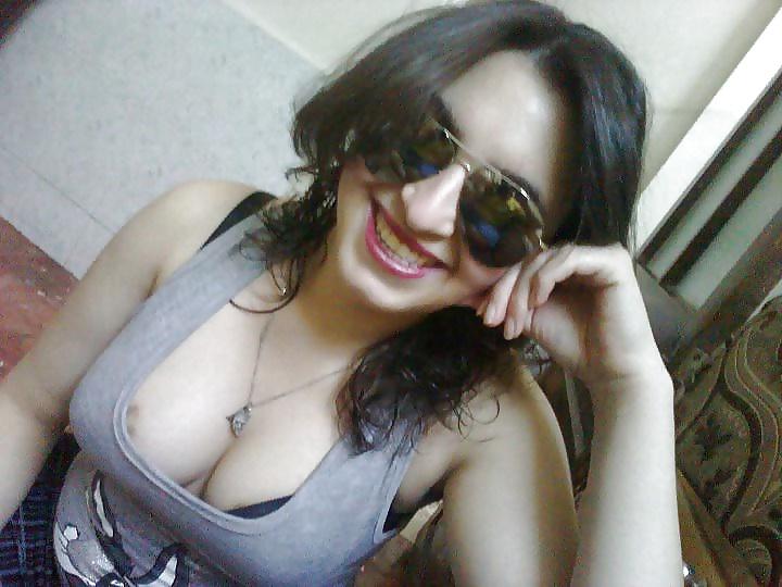 20P Desi Showing Assets 26