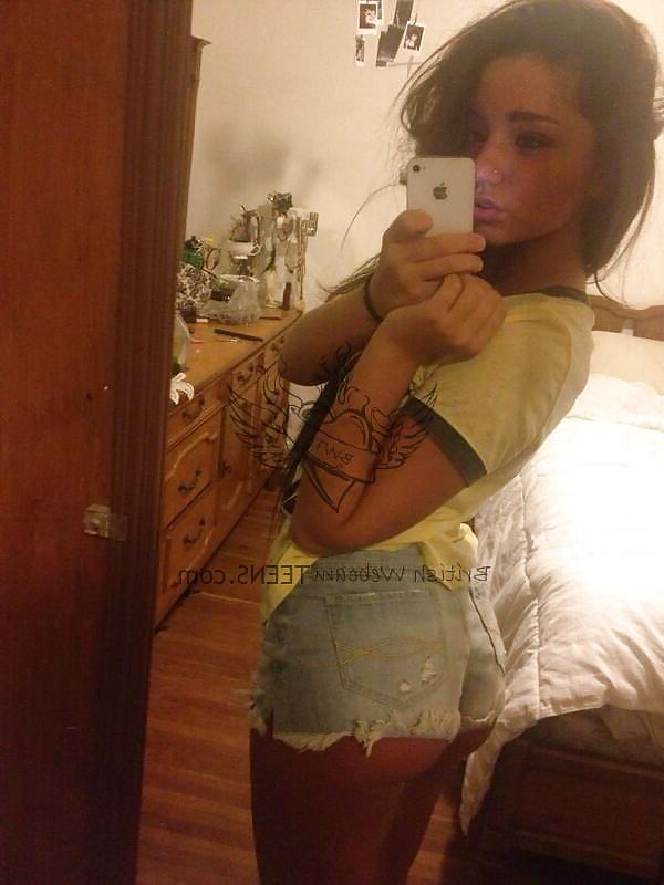 20P Julianna H - Brit Brunette Selfshot Teen