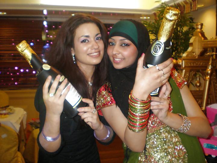 25P Sexy indian paki desi bengali sikh sluts