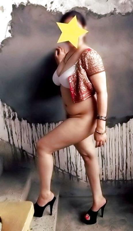 17P Mast Desi Bhabhi