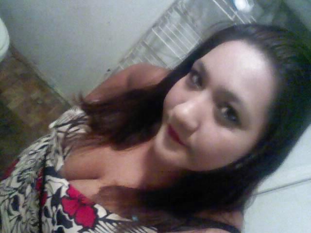 23P Oops nice big boobs tetas