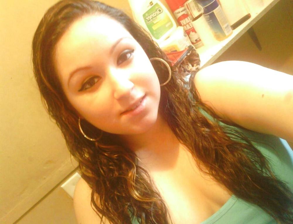 23P Oops nice big boobs tetas