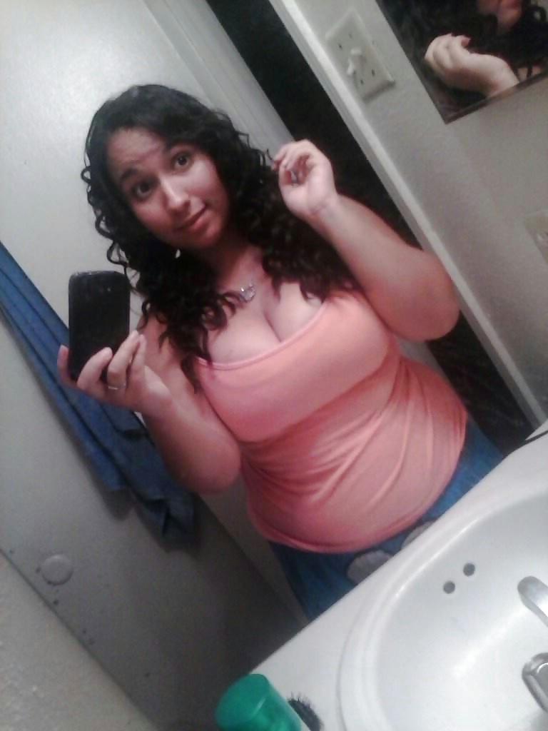 23P Oops nice big boobs tetas