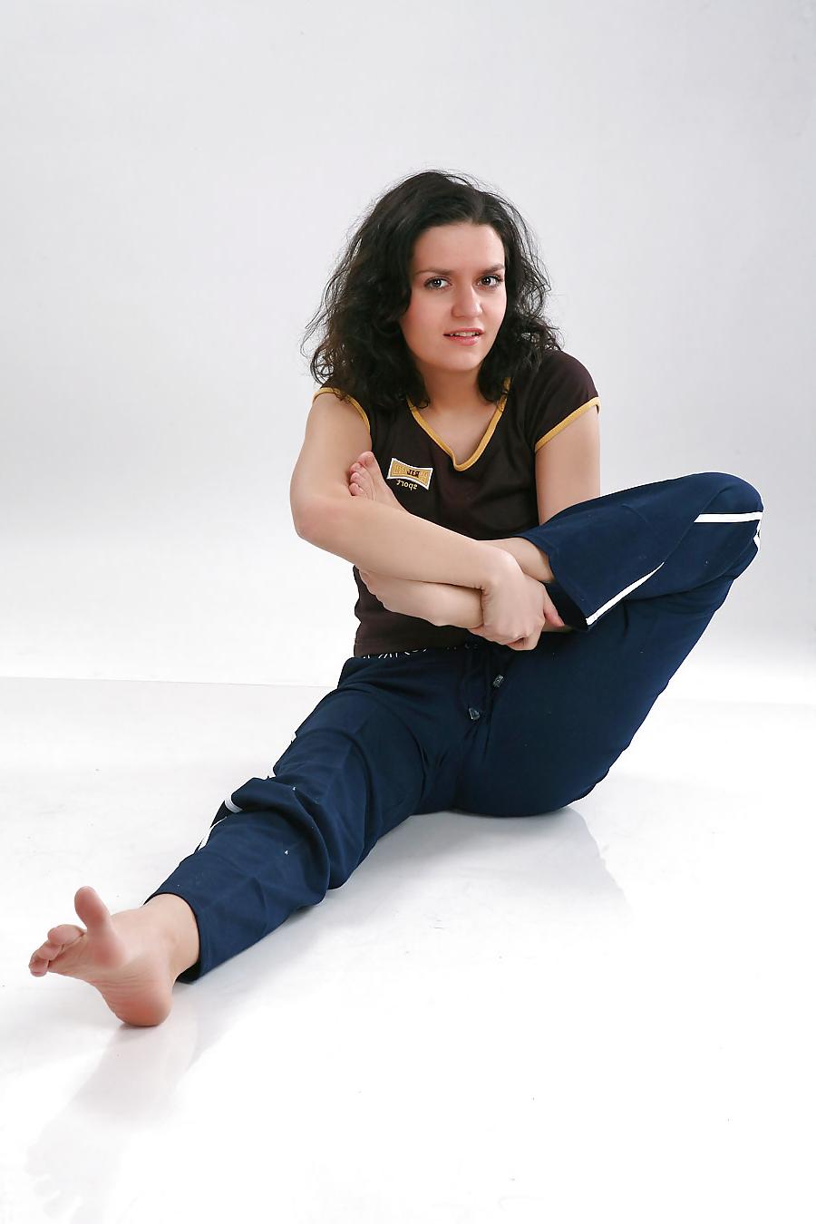 20P Flexible - Larisa Yoga Styles