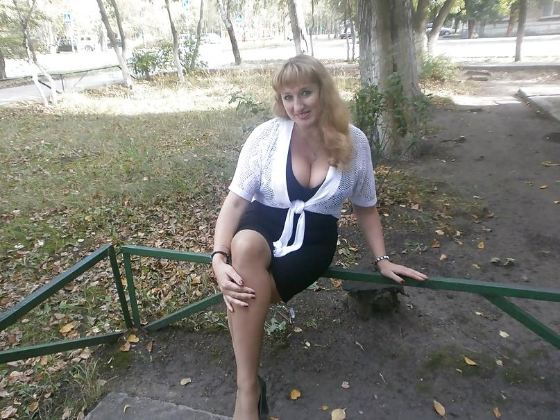 19P Busty Russian Woman 2004