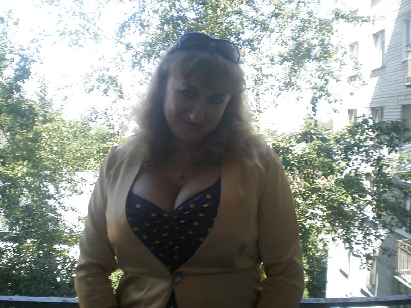 19P Busty Russian Woman 2004