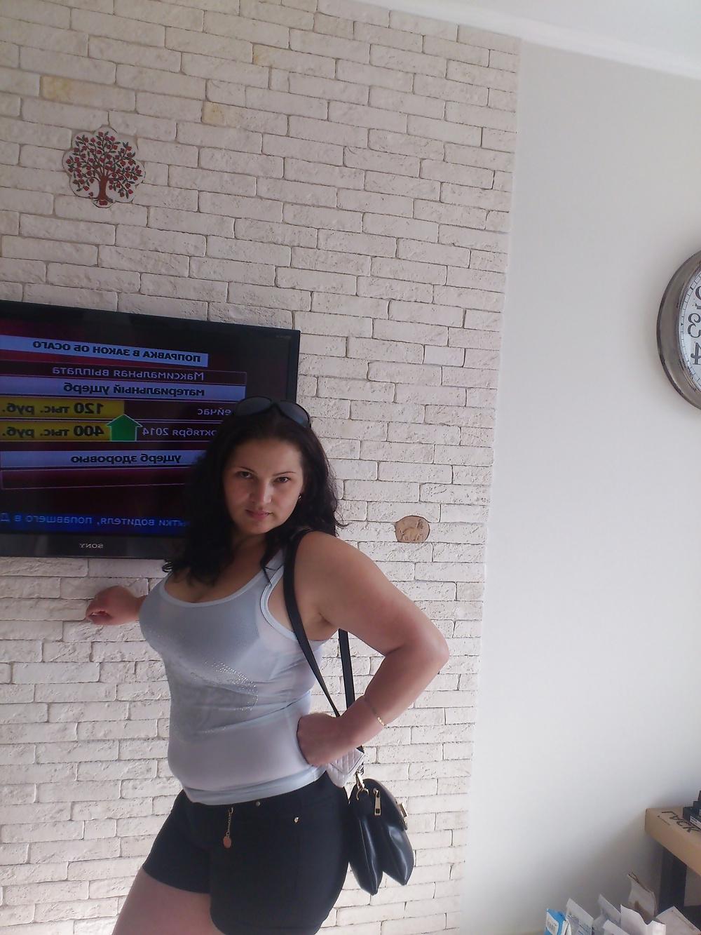 18P Busty Russian Woman 2008