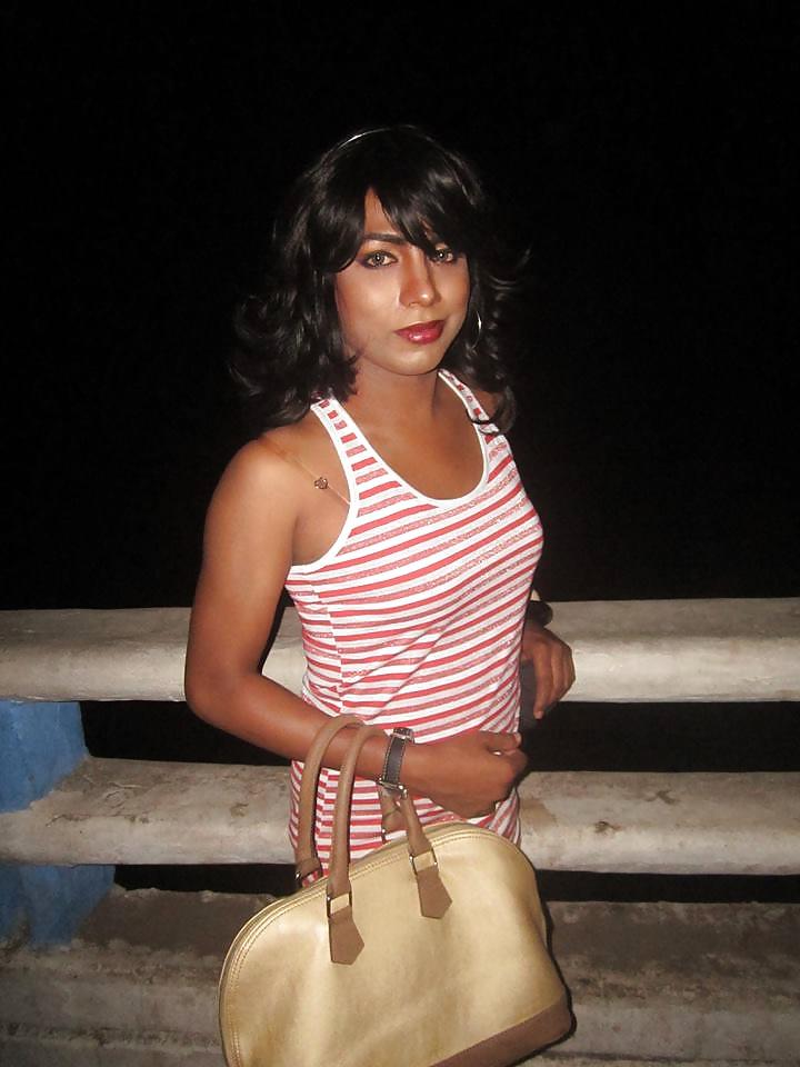 25P Ladyboys i like to suck and fuck!