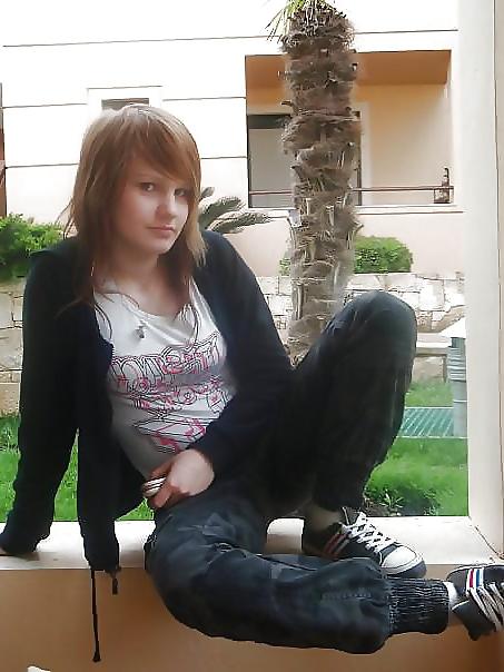 25P Sexy teens 300 (some old and some new)