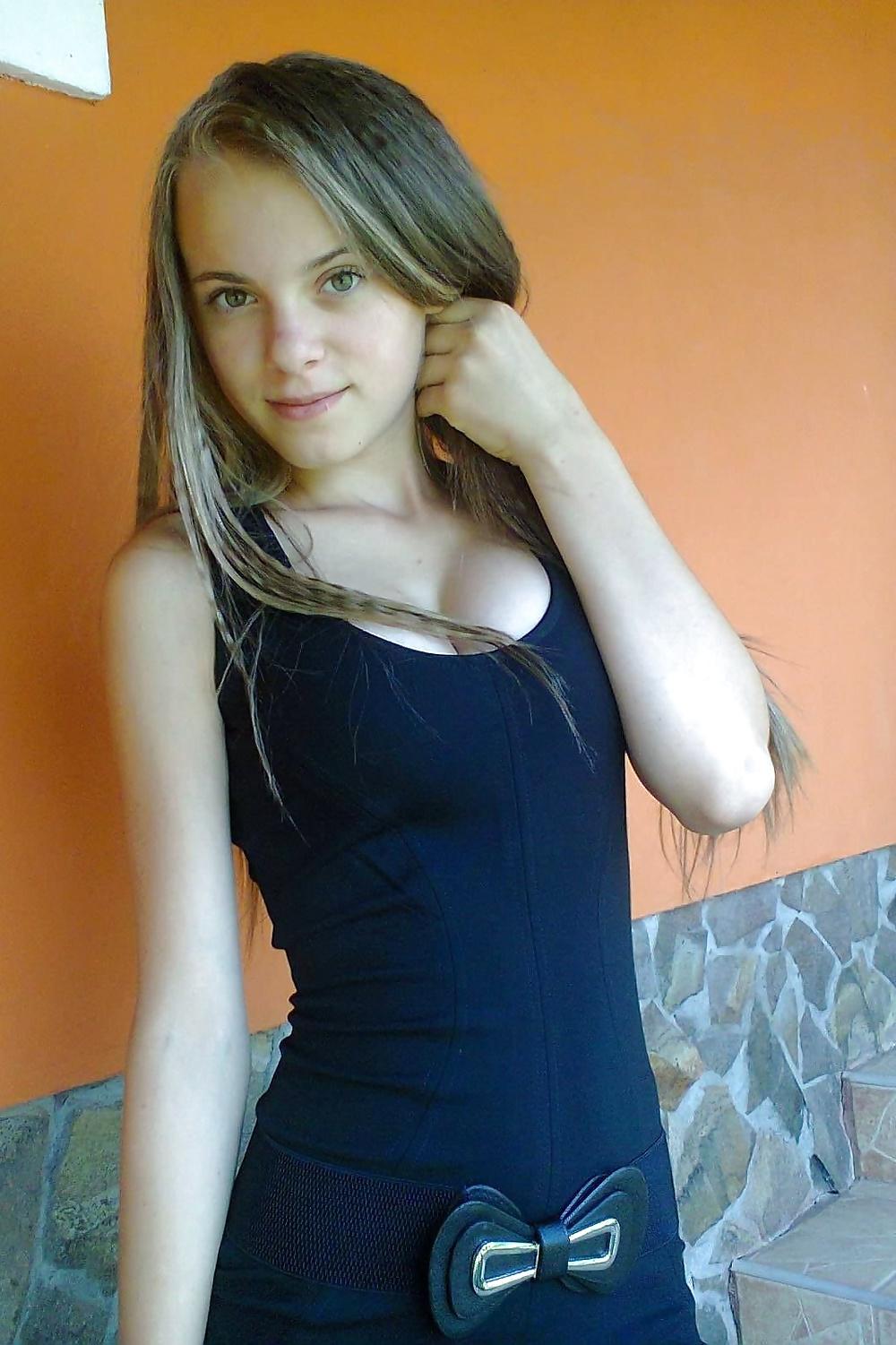 25P Sexy teens 300 (some old and some new)
