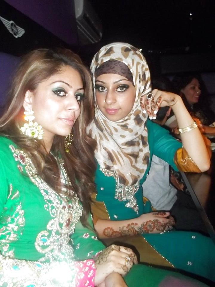 25P Hijabi paki indian desi bengali arab cunts