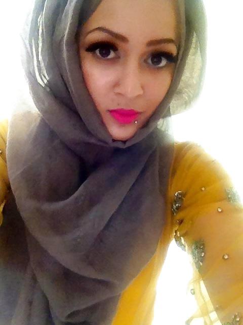 25P Hijabi paki indian desi bengali arab cunts
