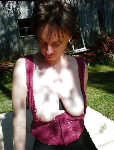 20P Saggy and hanging tits 31