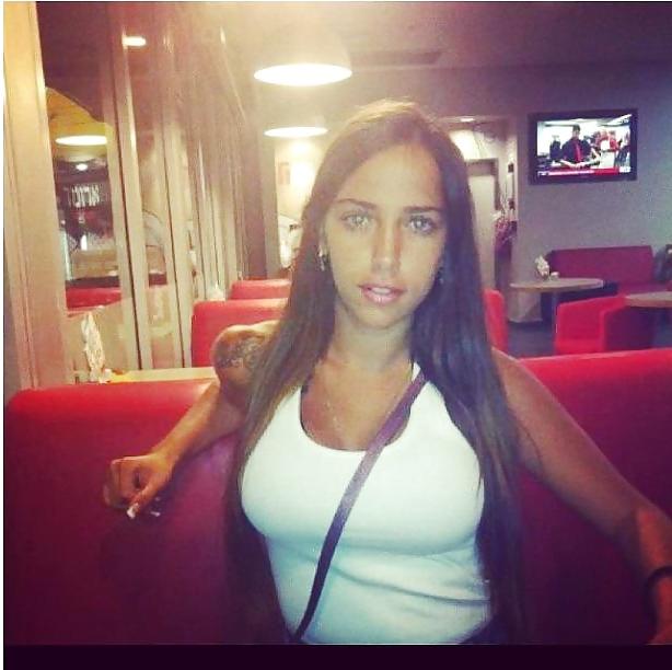 25P Tan blue eyed goddess 