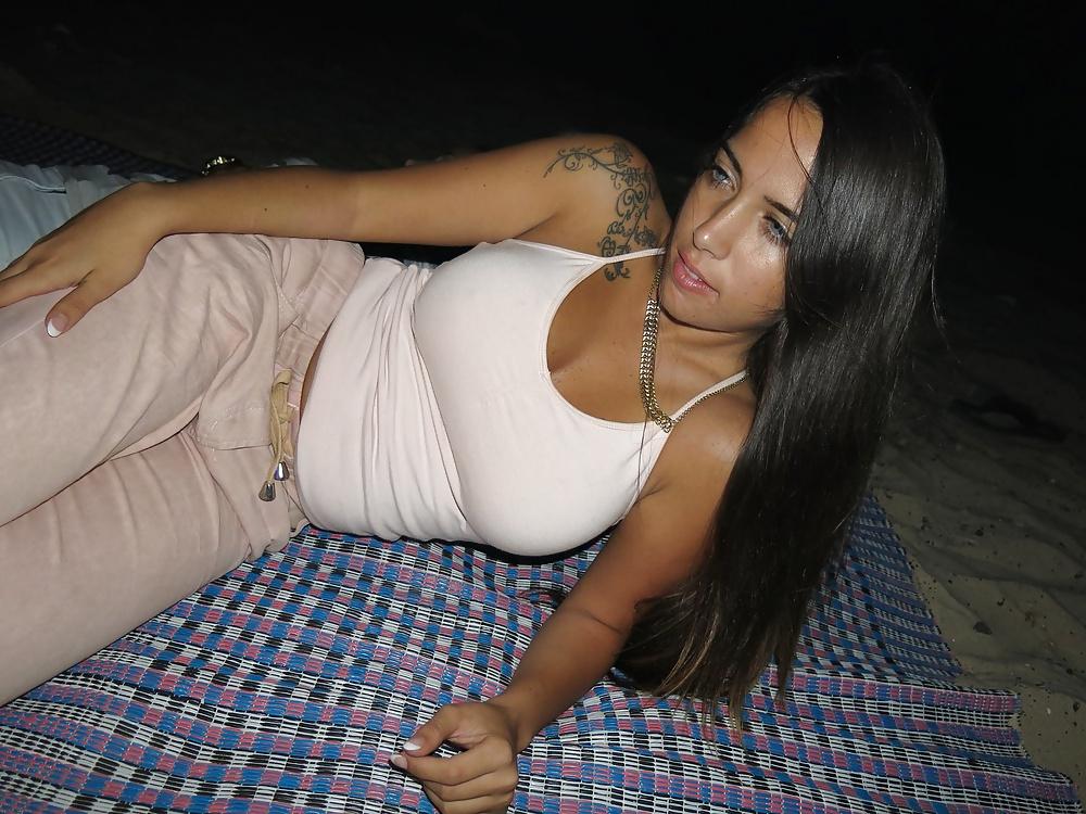 25P Tan blue eyed goddess 