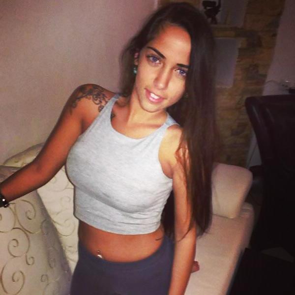 25P Tan blue eyed goddess 