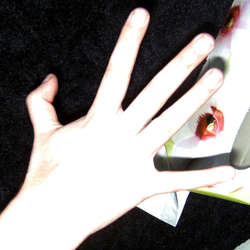4P Alina 's Hand - smooth hand flexible double jointed thumb