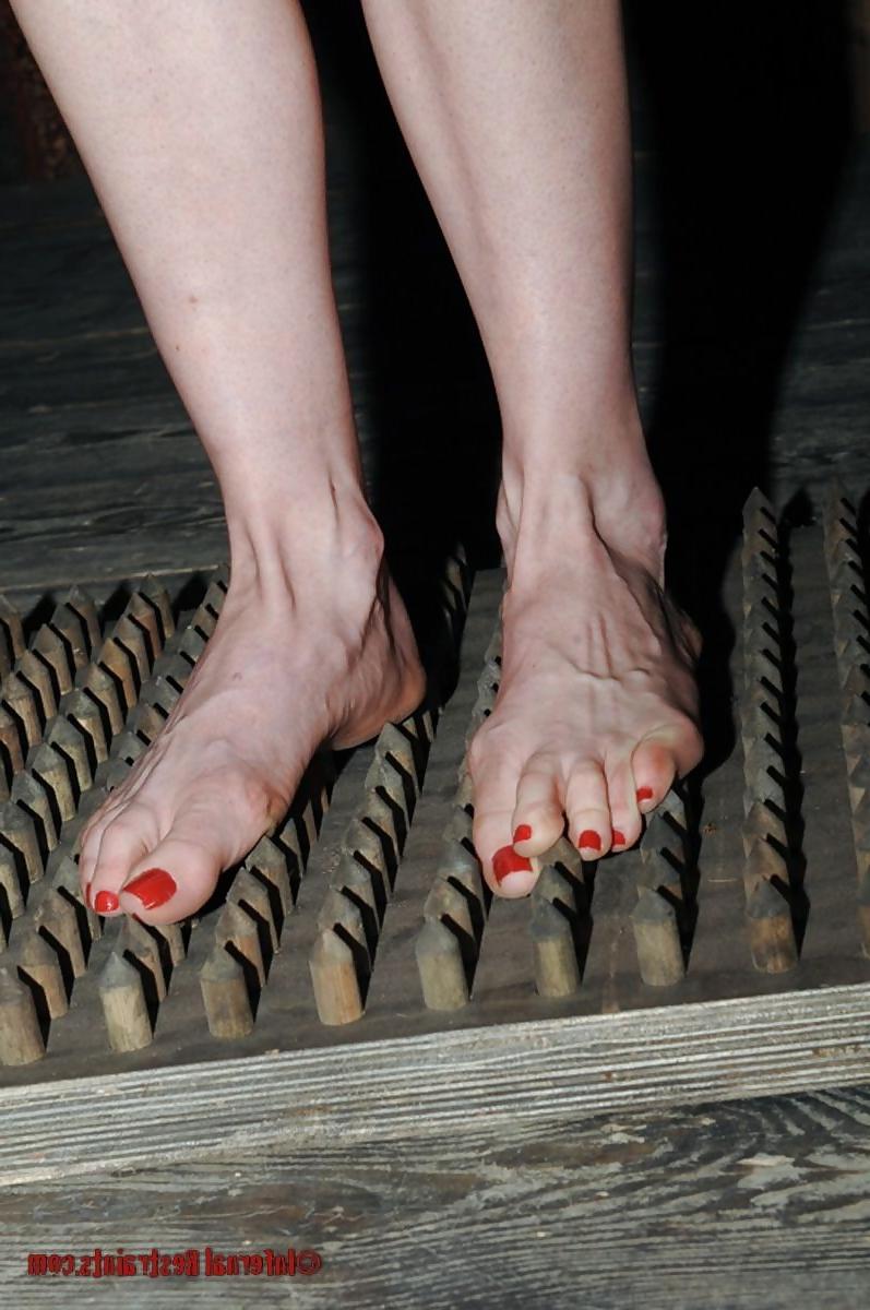 25P Infernal Restraints Foot Girl Emily Marilin 