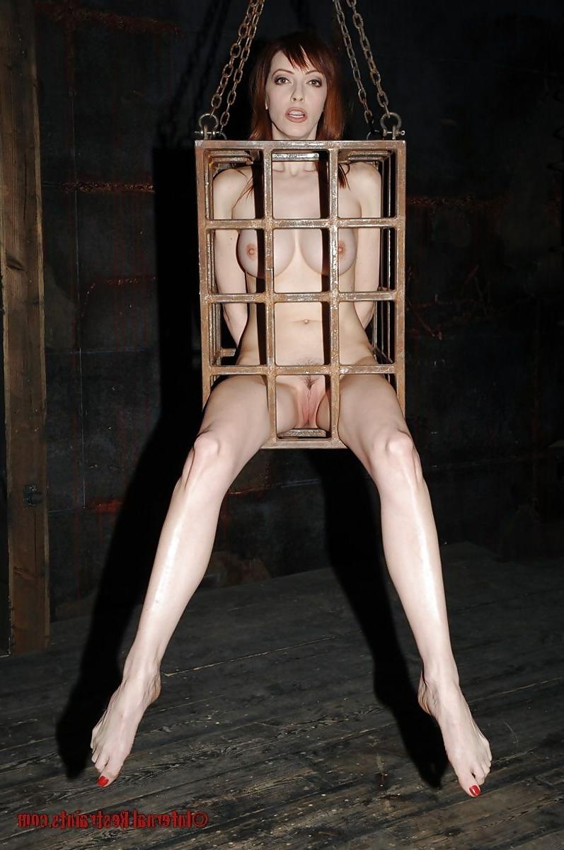 25P Infernal Restraints Foot Girl Emily Marilin 