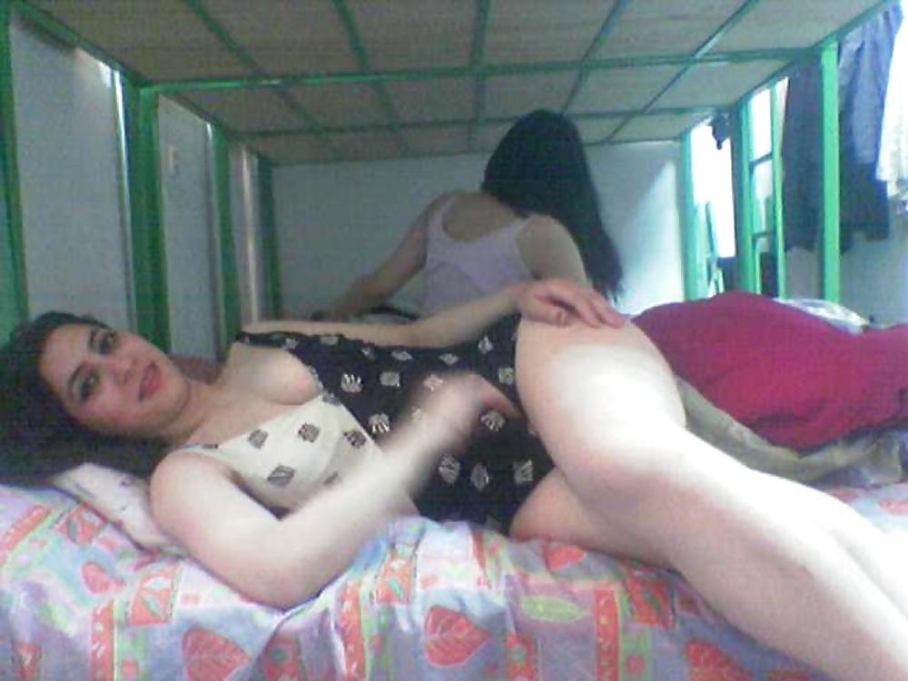 21P Arab Girls 4U ( Lesbians Colleftios - Part 4)