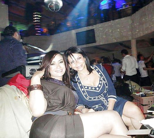 21P Arab Girls 4U ( Lesbians Colleftios - Part 4)
