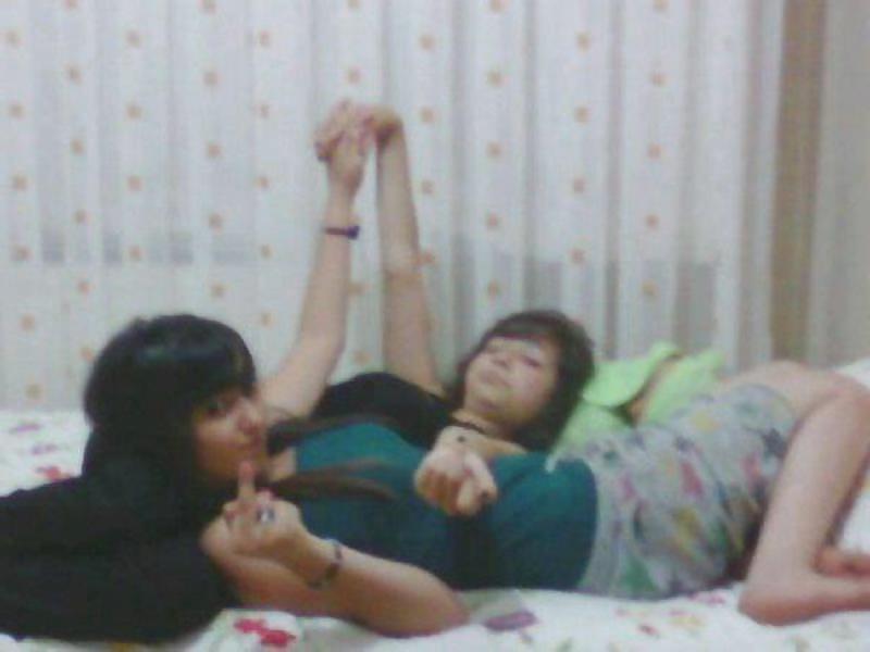 21P Arab Girls 4U ( Lesbians Colleftios - Part 4)