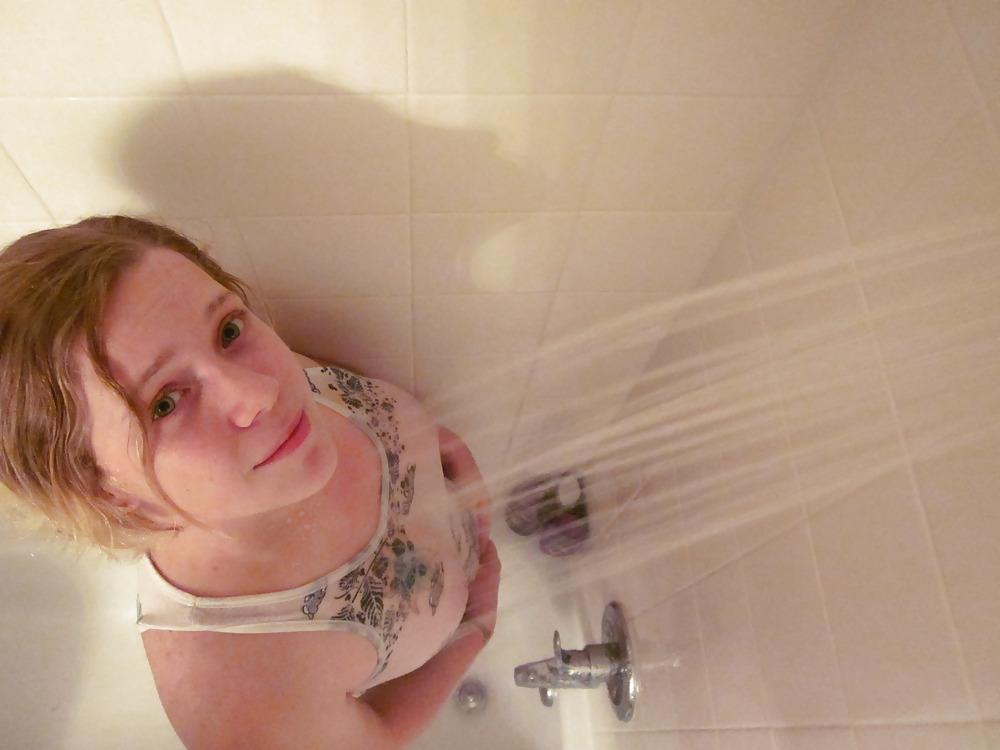 19P Baby's wet t-shirt contest in the shower