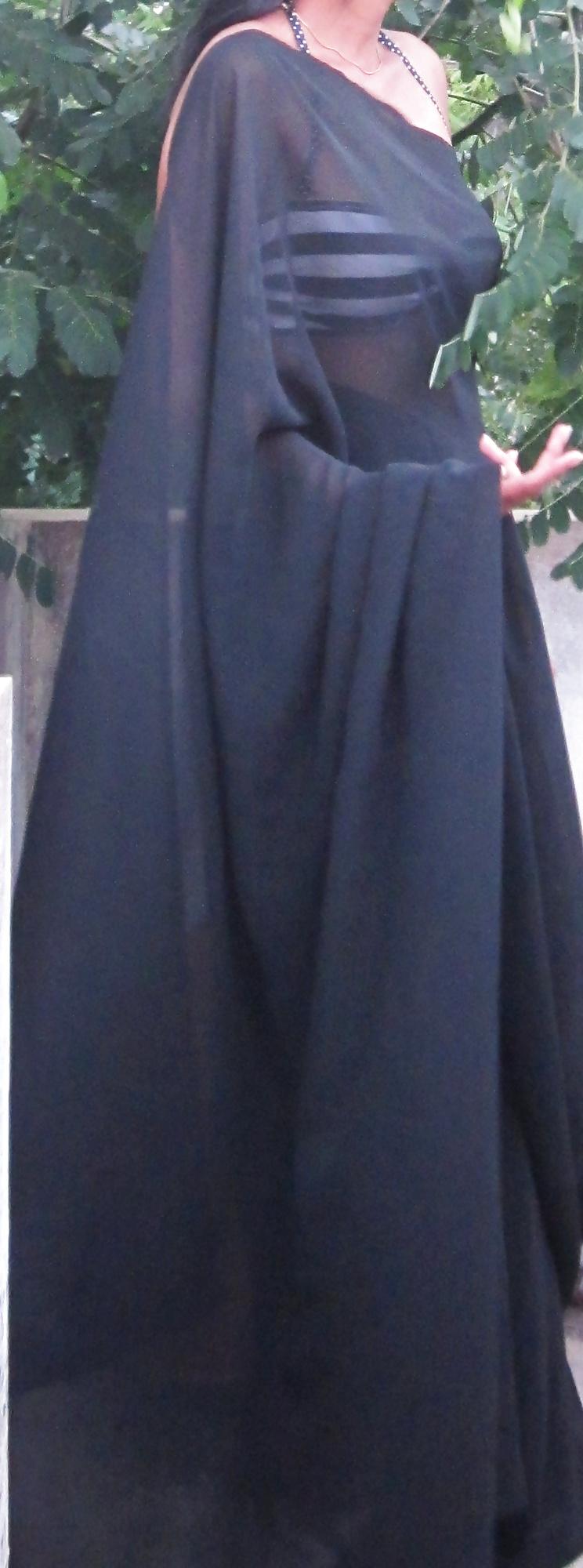 25P Desi Showing Assets 29