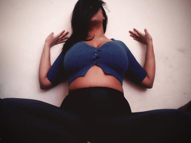 25P Desi Showing Assets 29