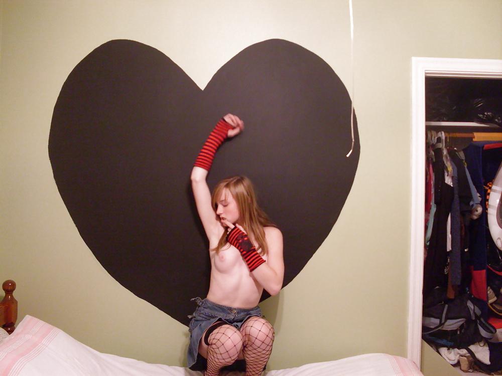 25P Self shot - Amateur girl #22