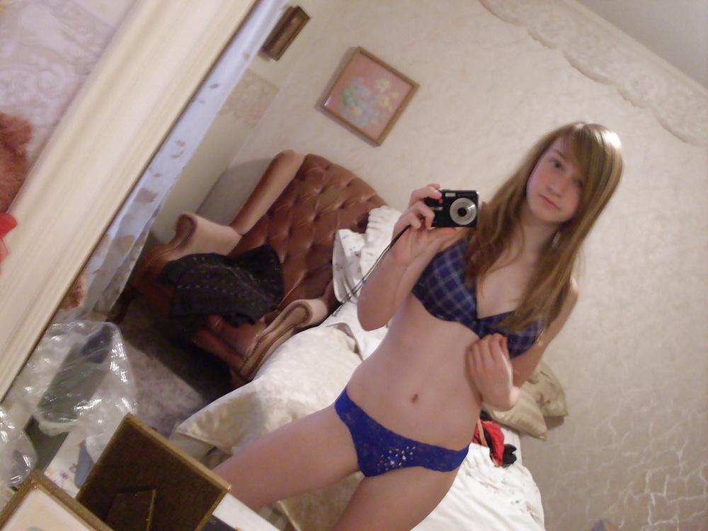 25P Self shot - Amateur girl #22